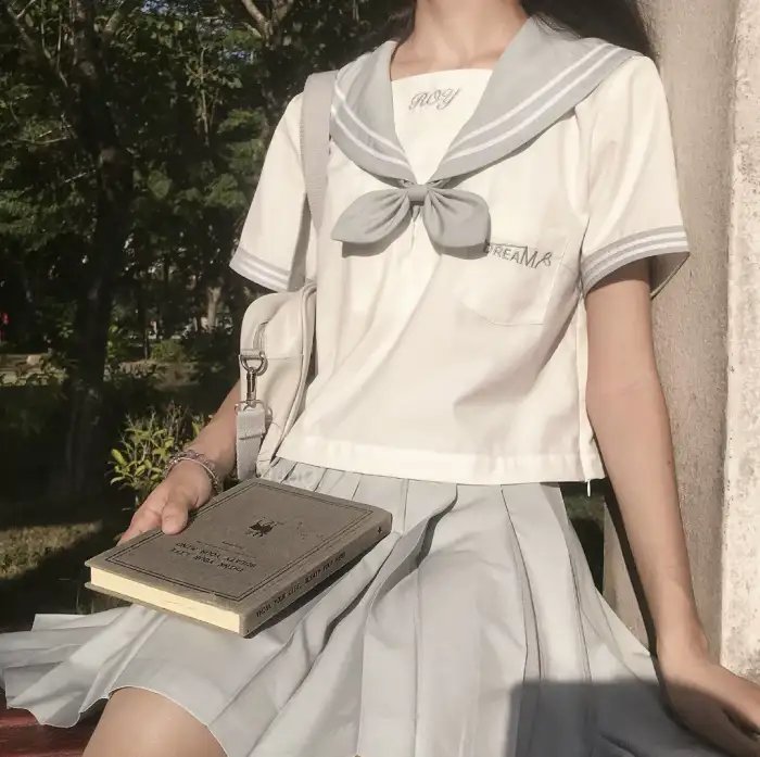 深宫遗梦